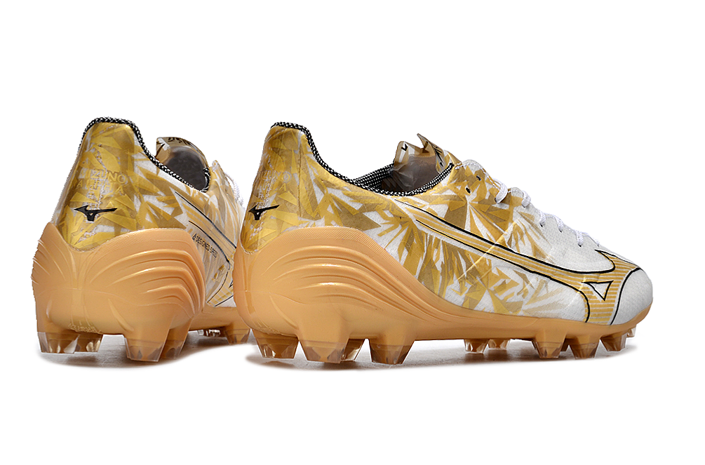 Mizuno Alpha FG