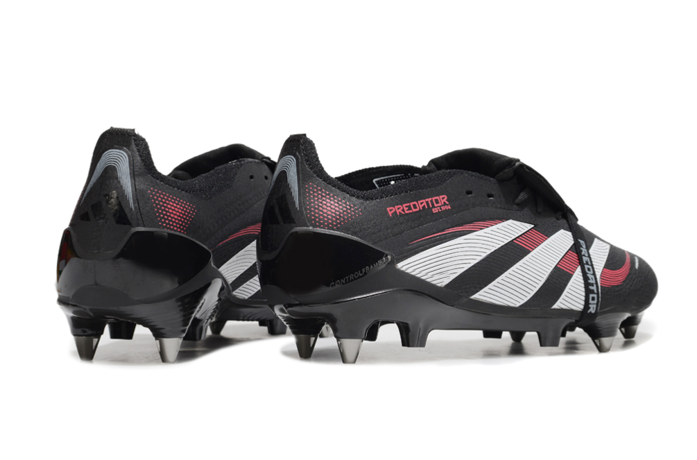 Adidas Predator SG — Negro y Coral