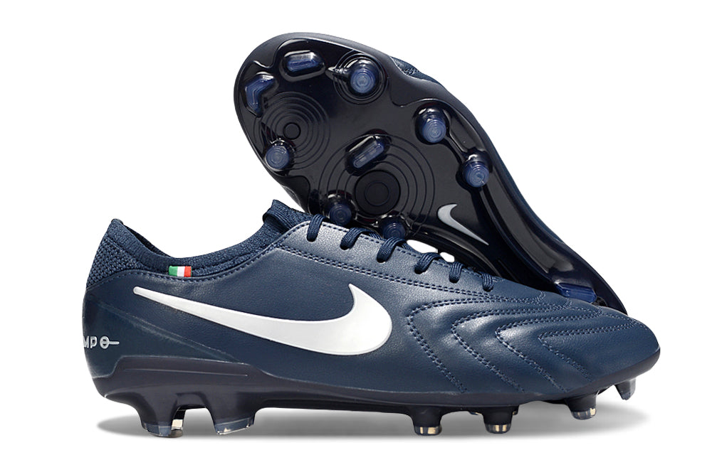 Nike Tiempo