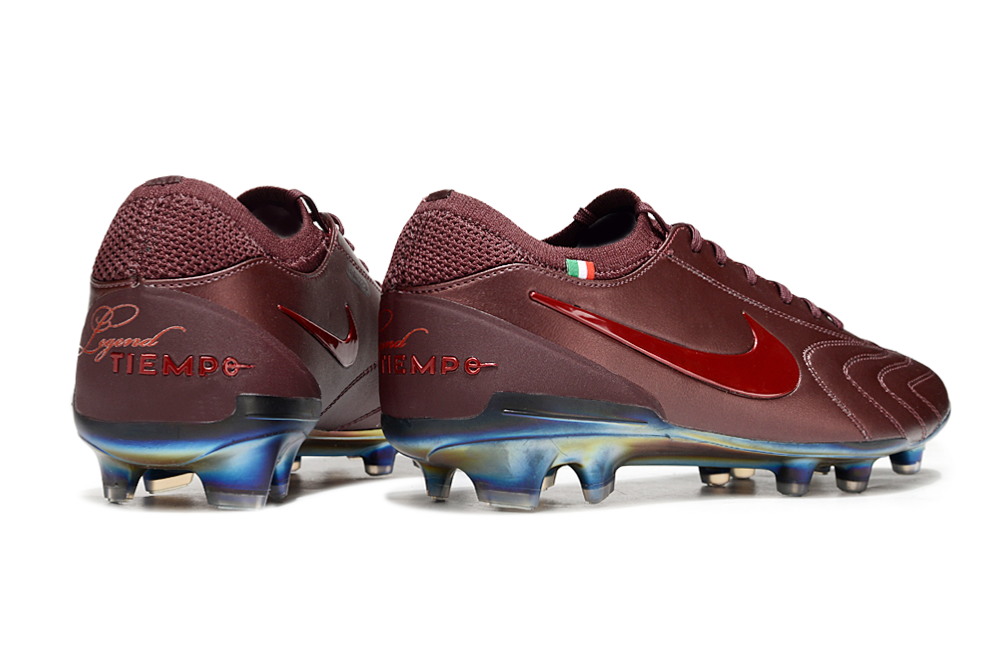 Nike Tiempo