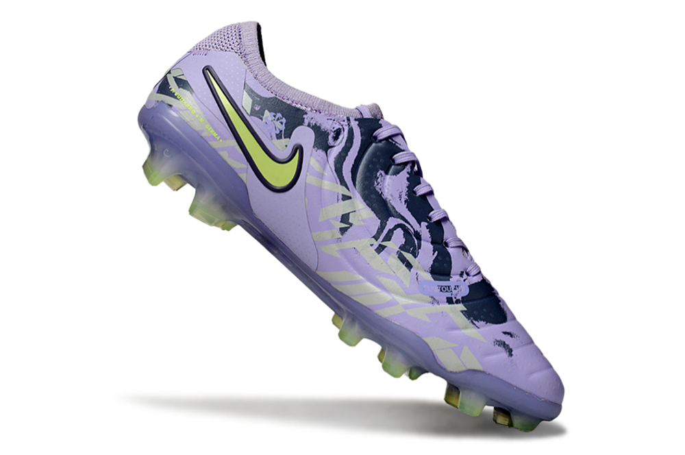 Nike Tiempo