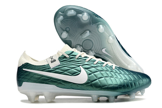 Nike Tiempo